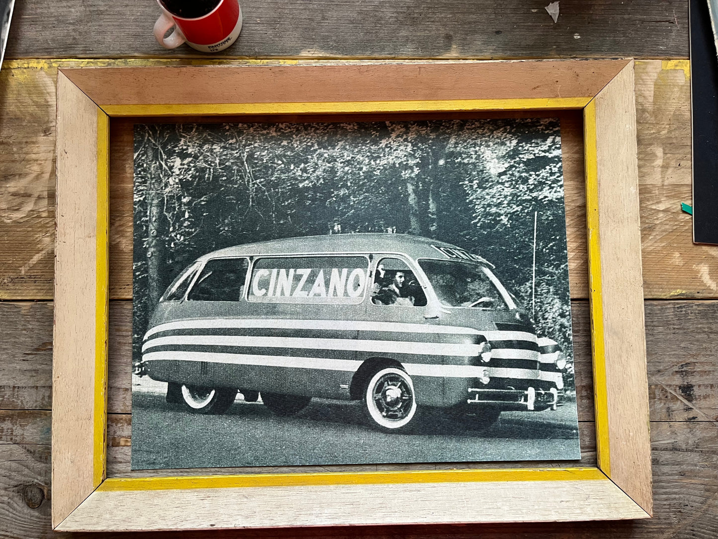 Vintage Cinzano Tour de France vehicle French 1950 - Renault Heuliez