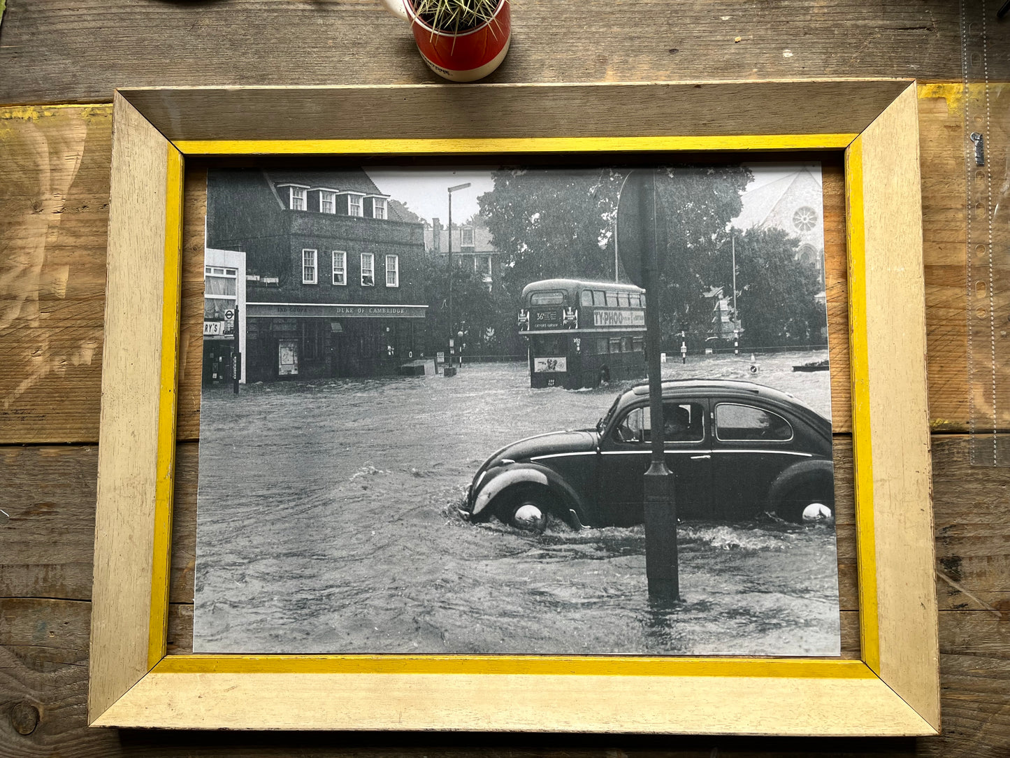 Vintage 1950s VW Beetle in London flood poster