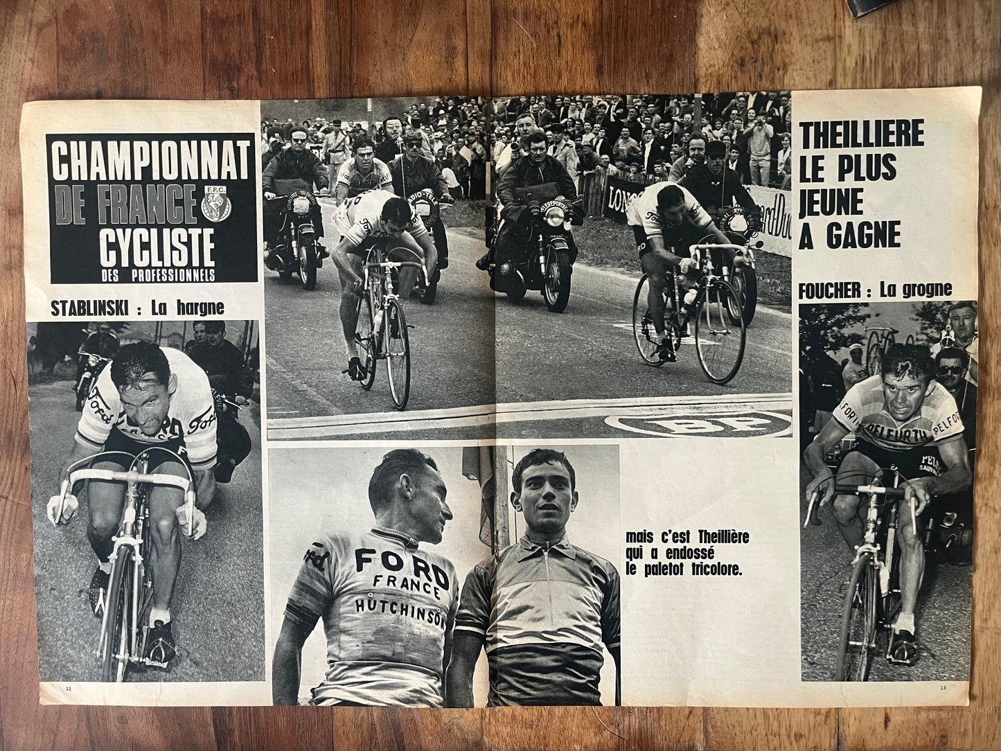 Vintage Tour de France cycling print c1966 Jean Stablinkski Jean Claude Theilliere - Unframed