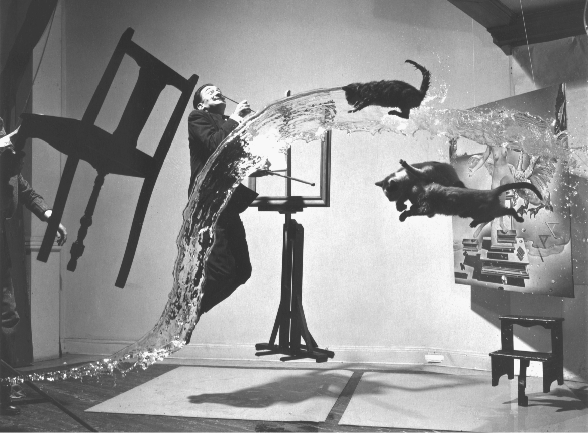Salvador Dali Atomicus - Philippe Halsman 1948