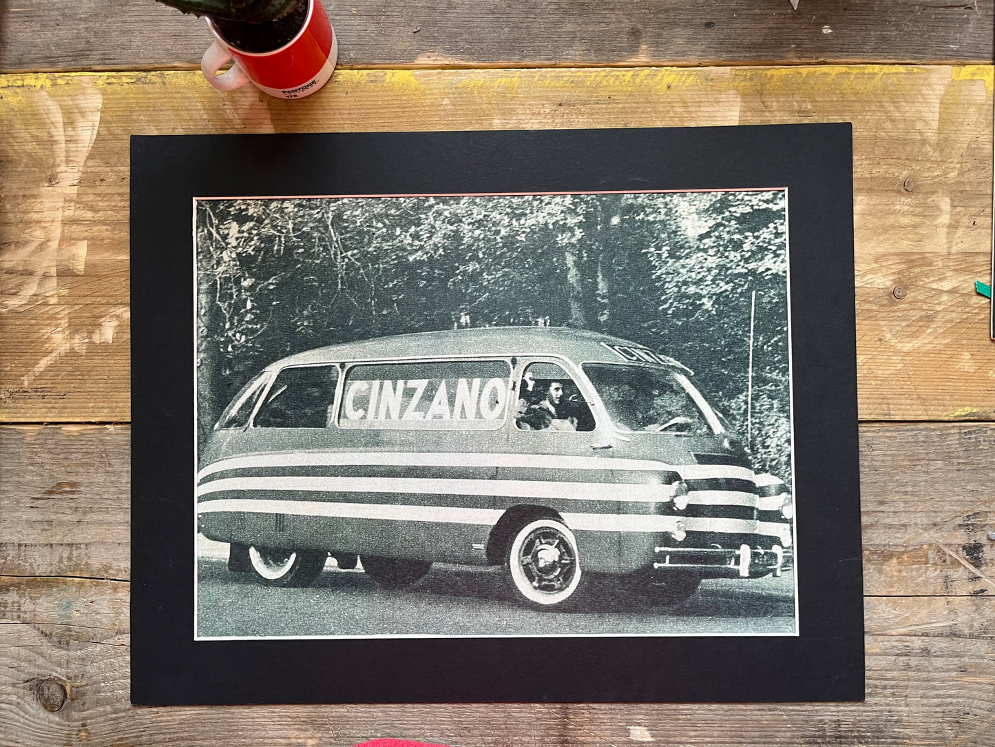 Vintage Cinzano Tour de France vehicle French 1950 - Renault Heuliez