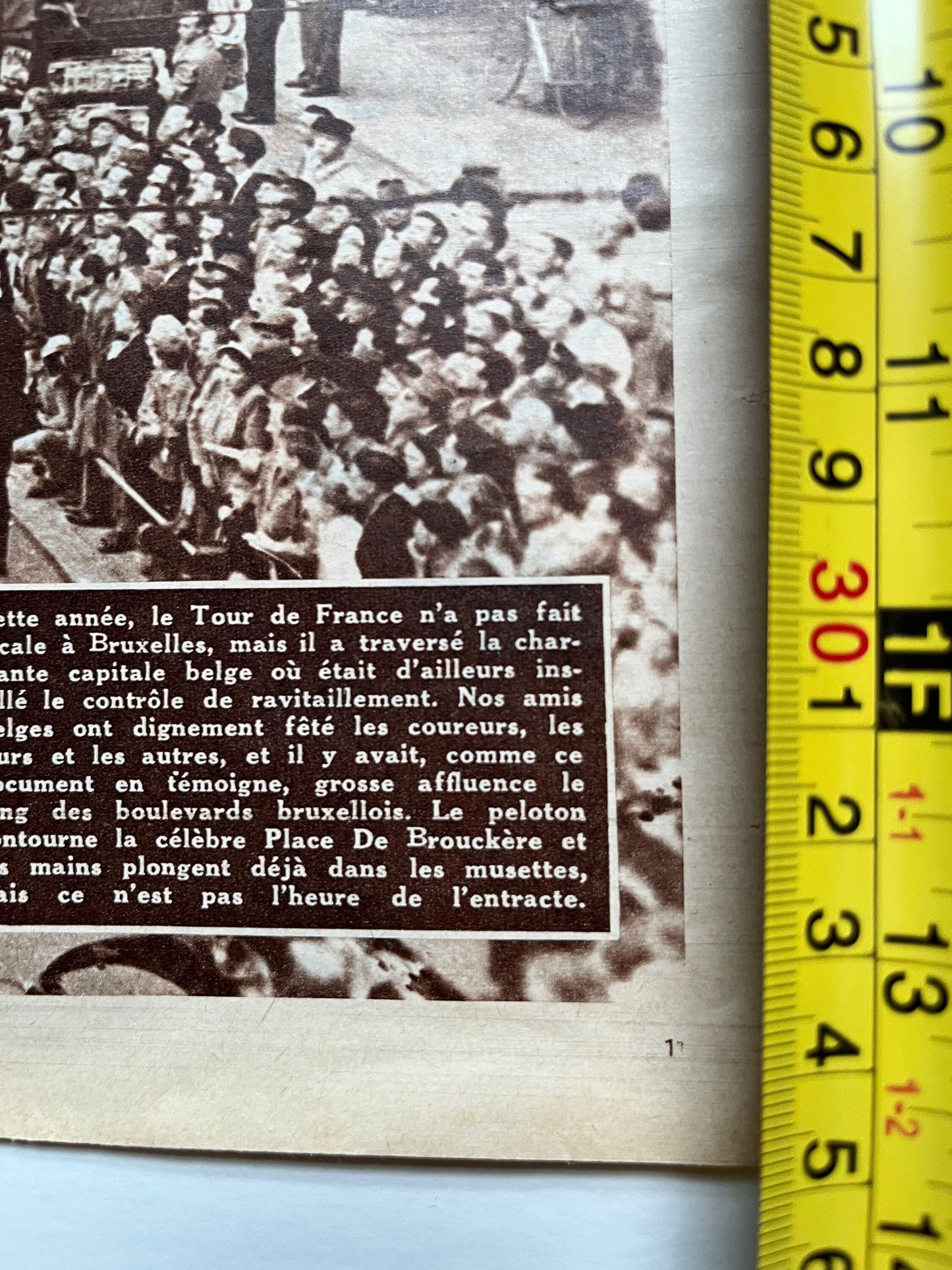 Vintage Cycling Print - Brussels, Tour de France,  Original 1950s