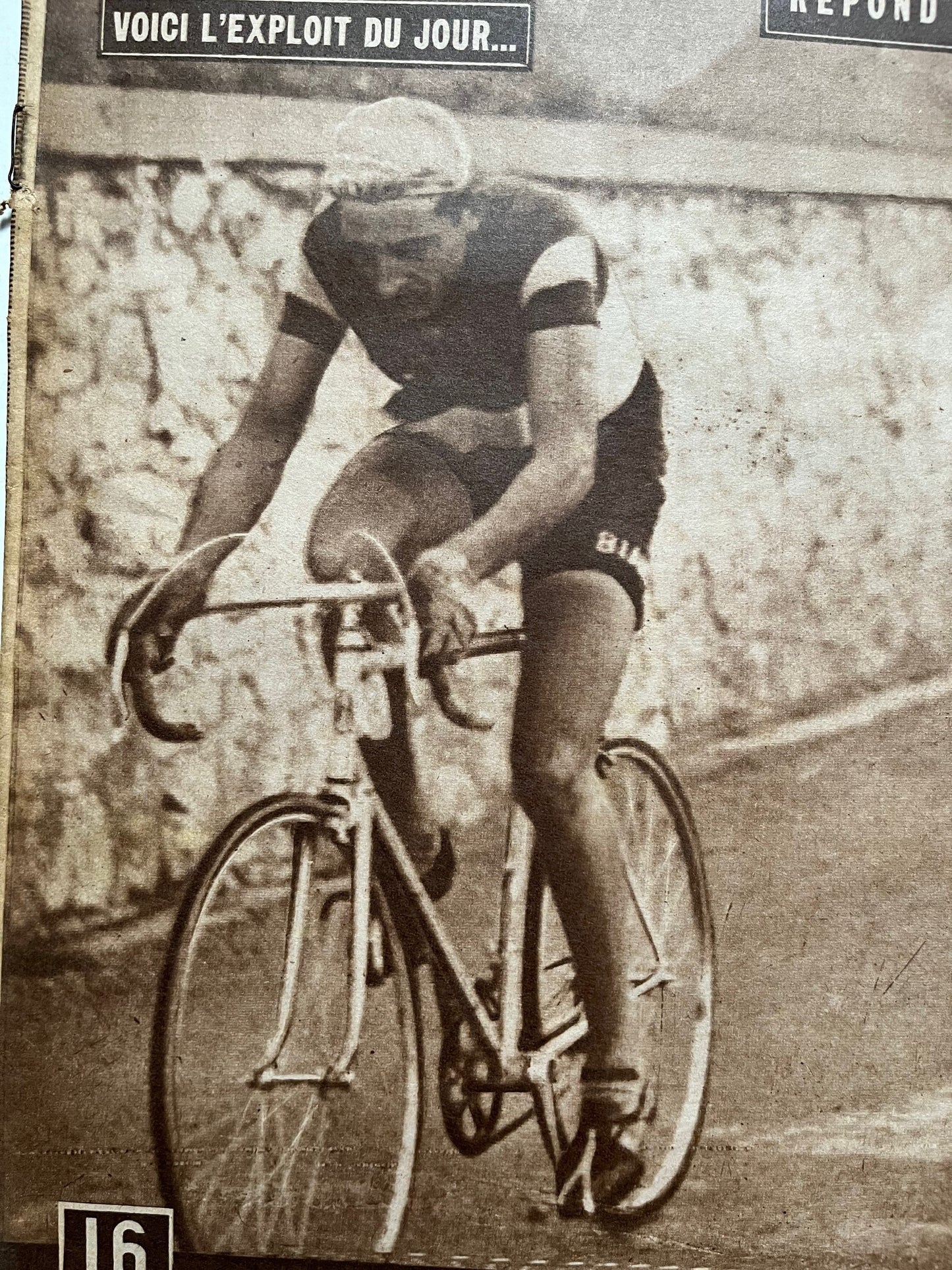 Vintage Cycling Print - Fausto Coppi, Original 1949