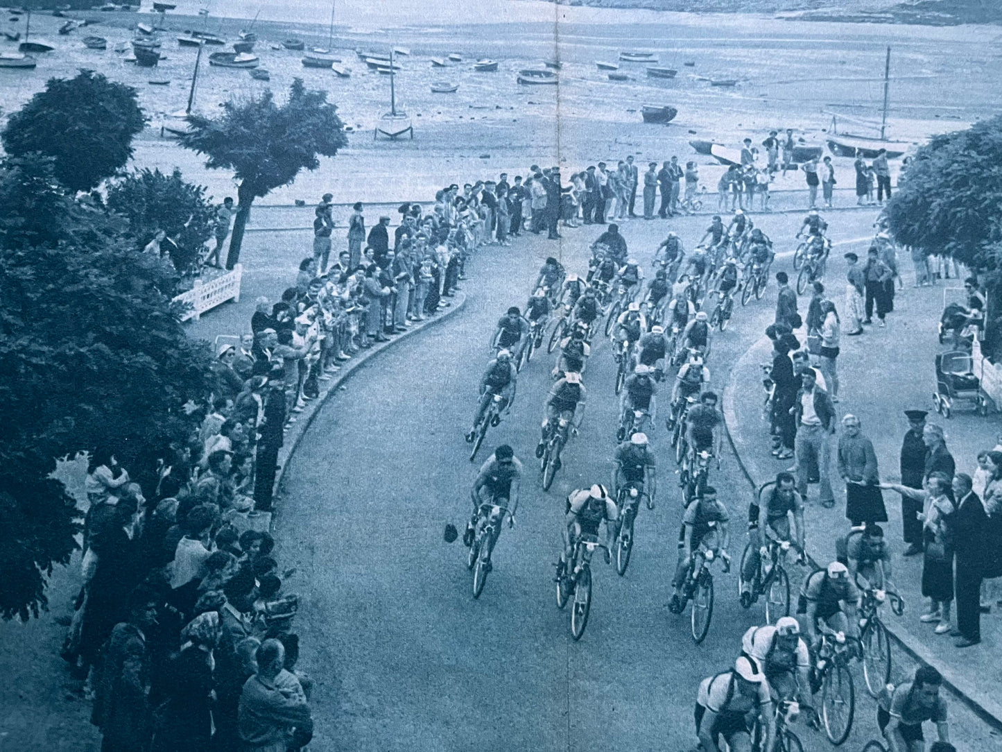 Vintage Cycling Print - Tour de France, Quay Portrieux, Original 1954