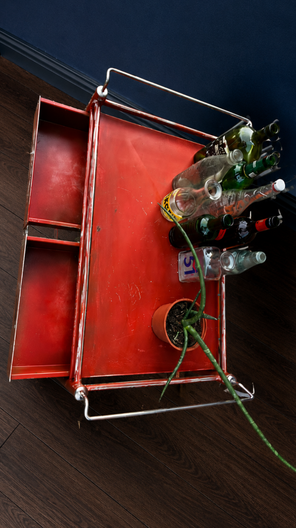 Vintage Martini logo drinks trolley ex medical