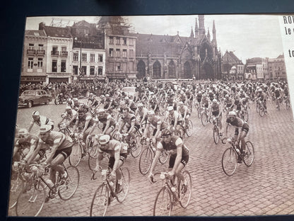 Vintage Cycling Print - Paris-Roubaix Race, Original 1959