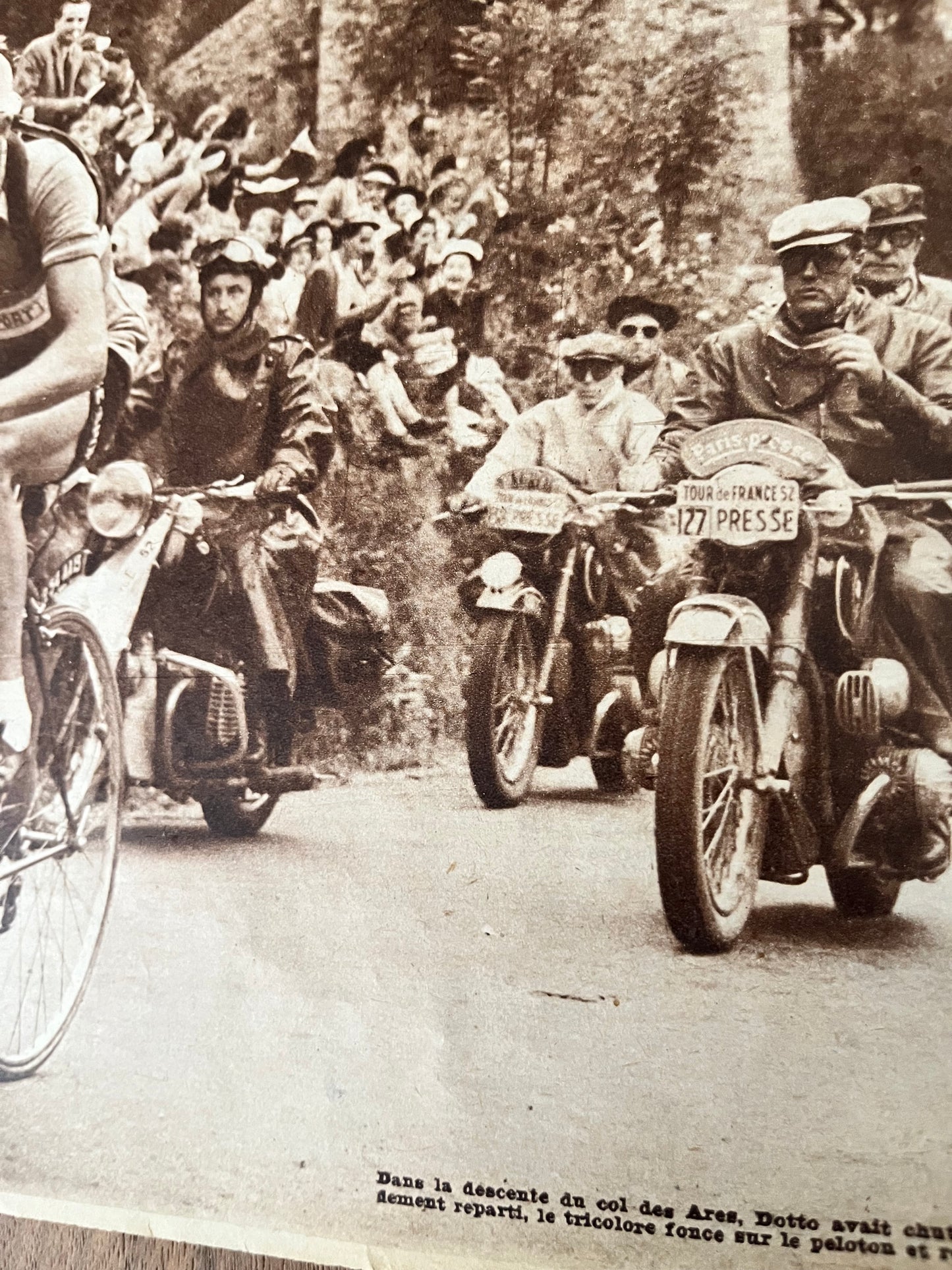Vintage Tour de France cycling print c1954 Col de Peyresourde