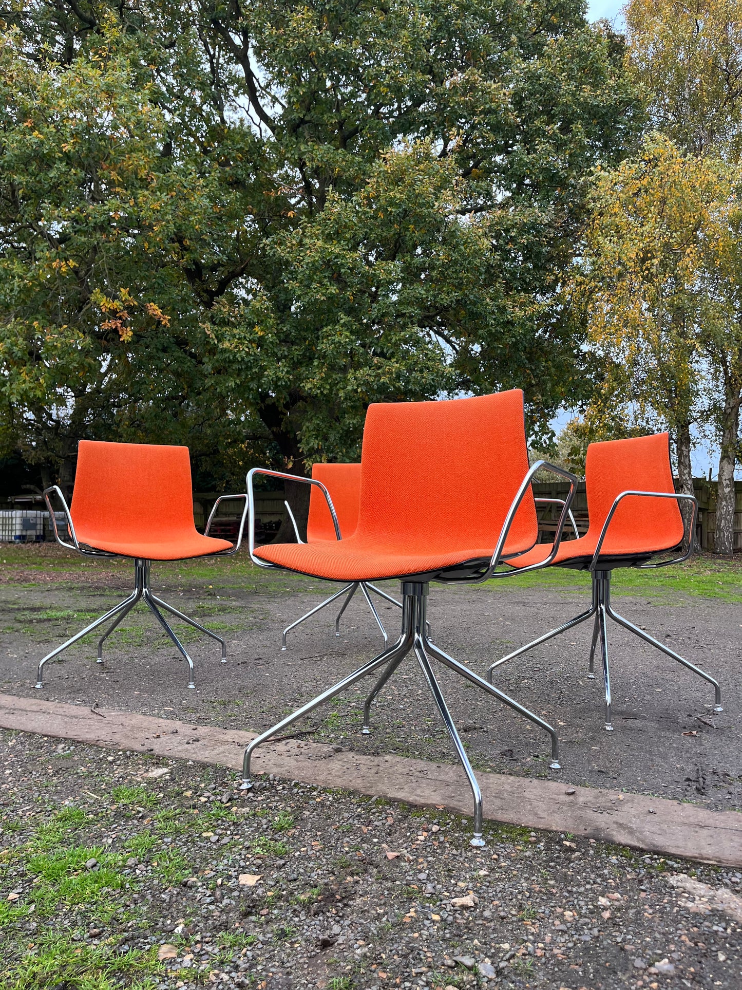 ARPER CATIFA 46 SWIVEL CHAIRS STUDIO / OFFICE ORANGE SET