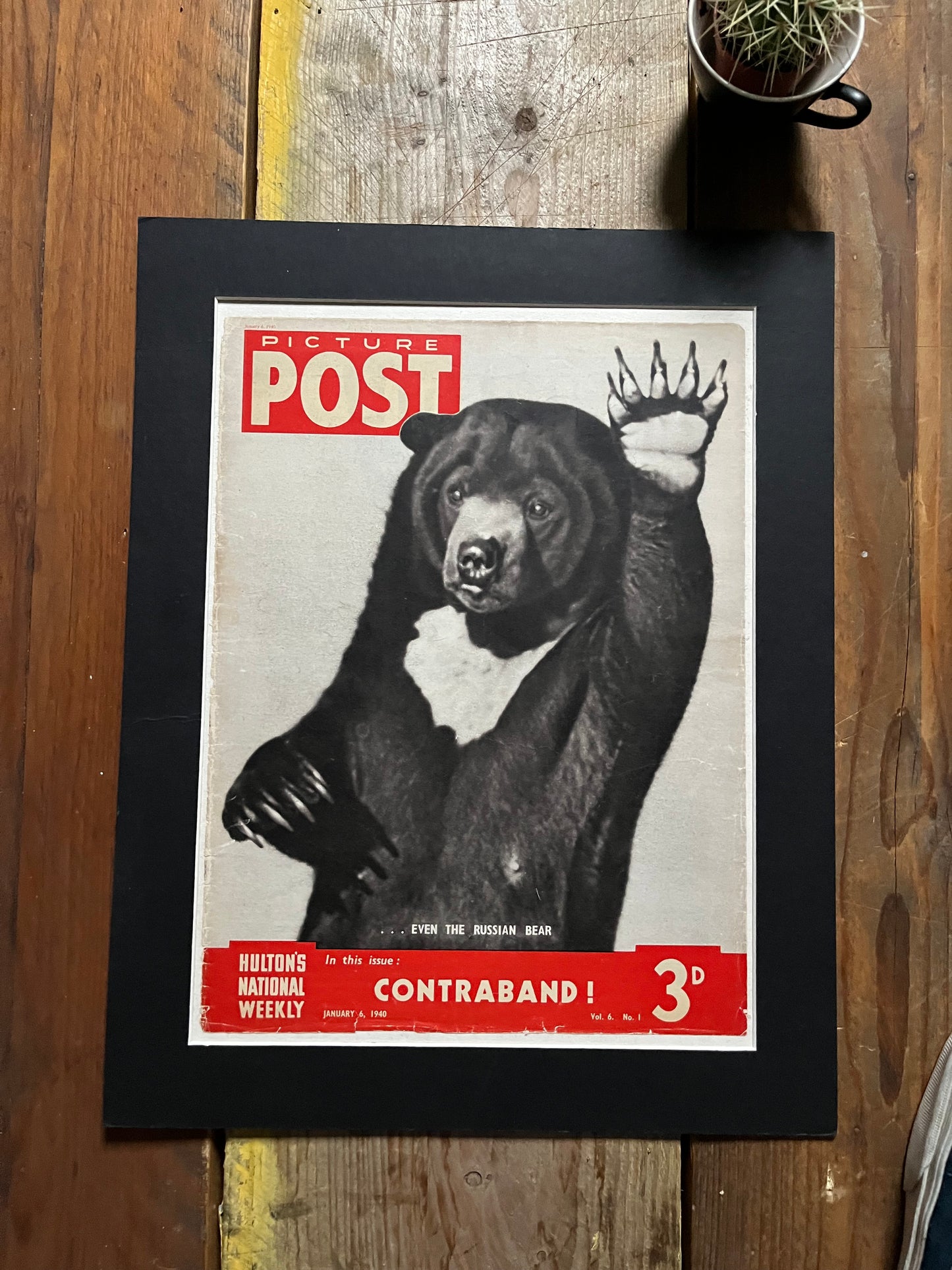 Vintage Magazine Cover - Russian Bear, Picture Post, Original 1940