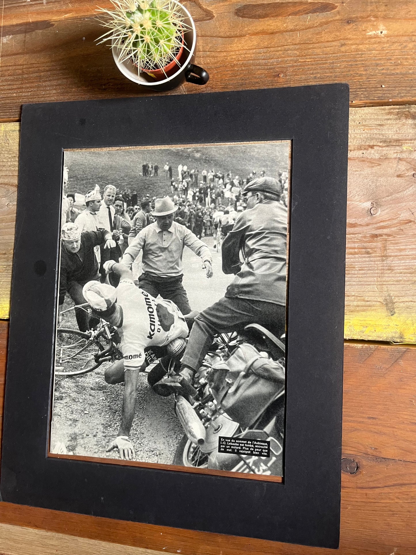 Tour de France 1966 vintage magazine artwork