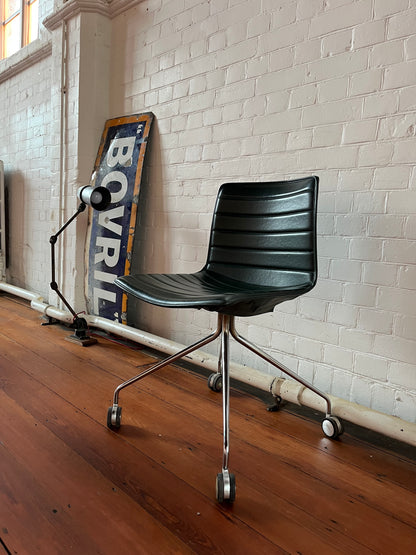 ARPER CATIFA 46 STUDIO / OFFICE CHAIR DARK GREEN LEATHER