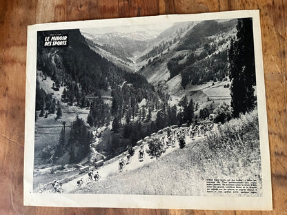 Vintage Tour de France cycling print c1958