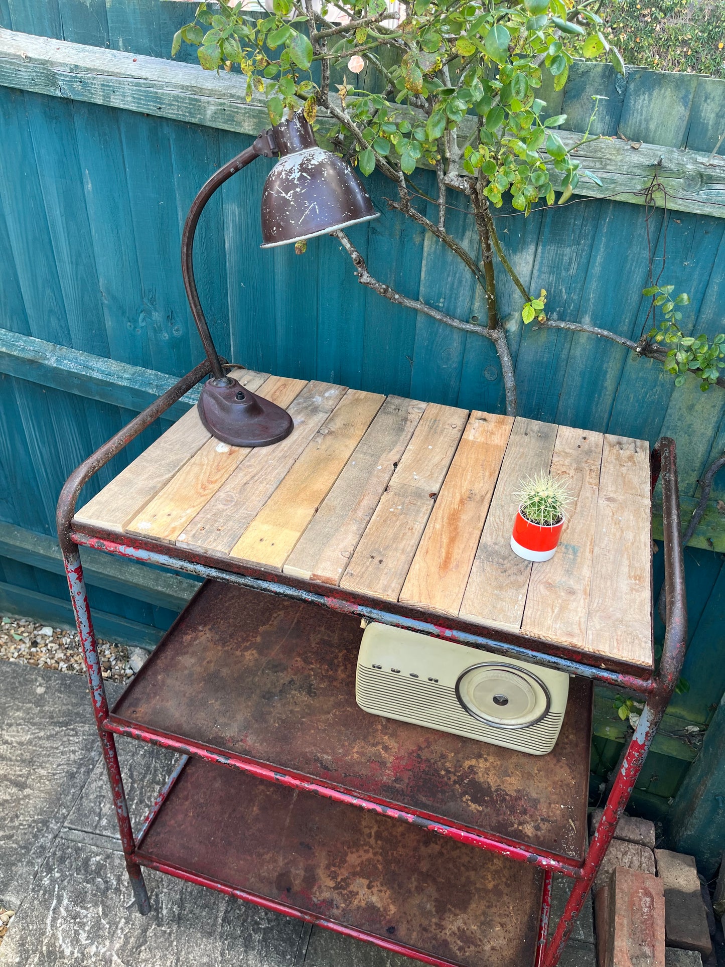 Industrial shelving unit Bauhaus style