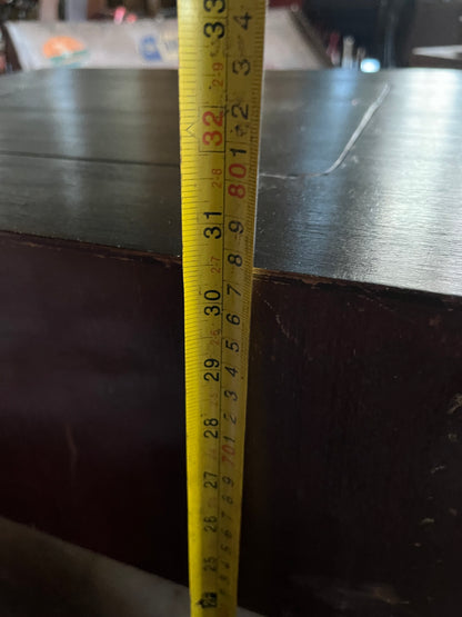 Singer sewing machine desk
Modernist c1947