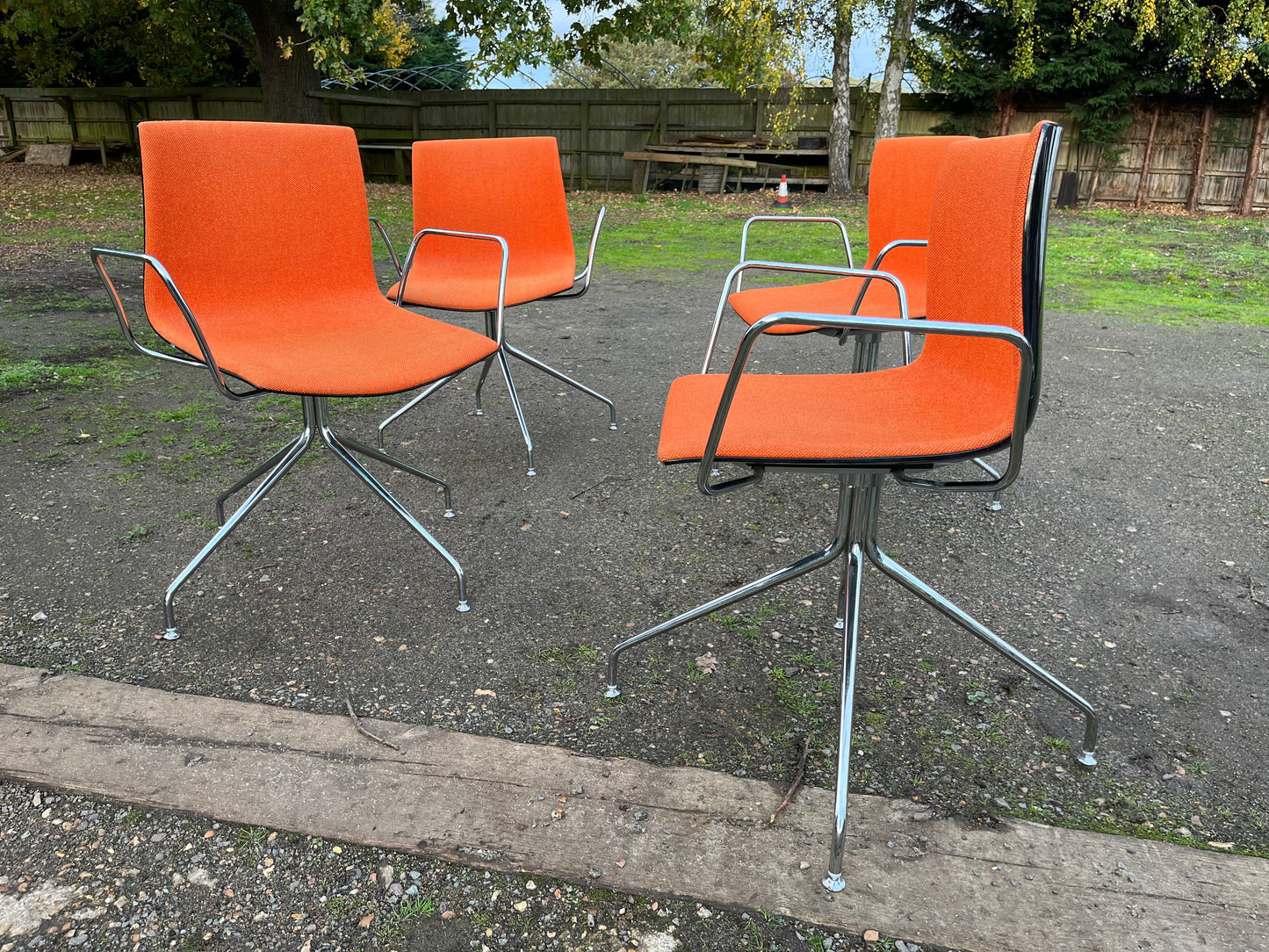 ARPER CATIFA 46 SWIVEL CHAIRS STUDIO / OFFICE ORANGE SET