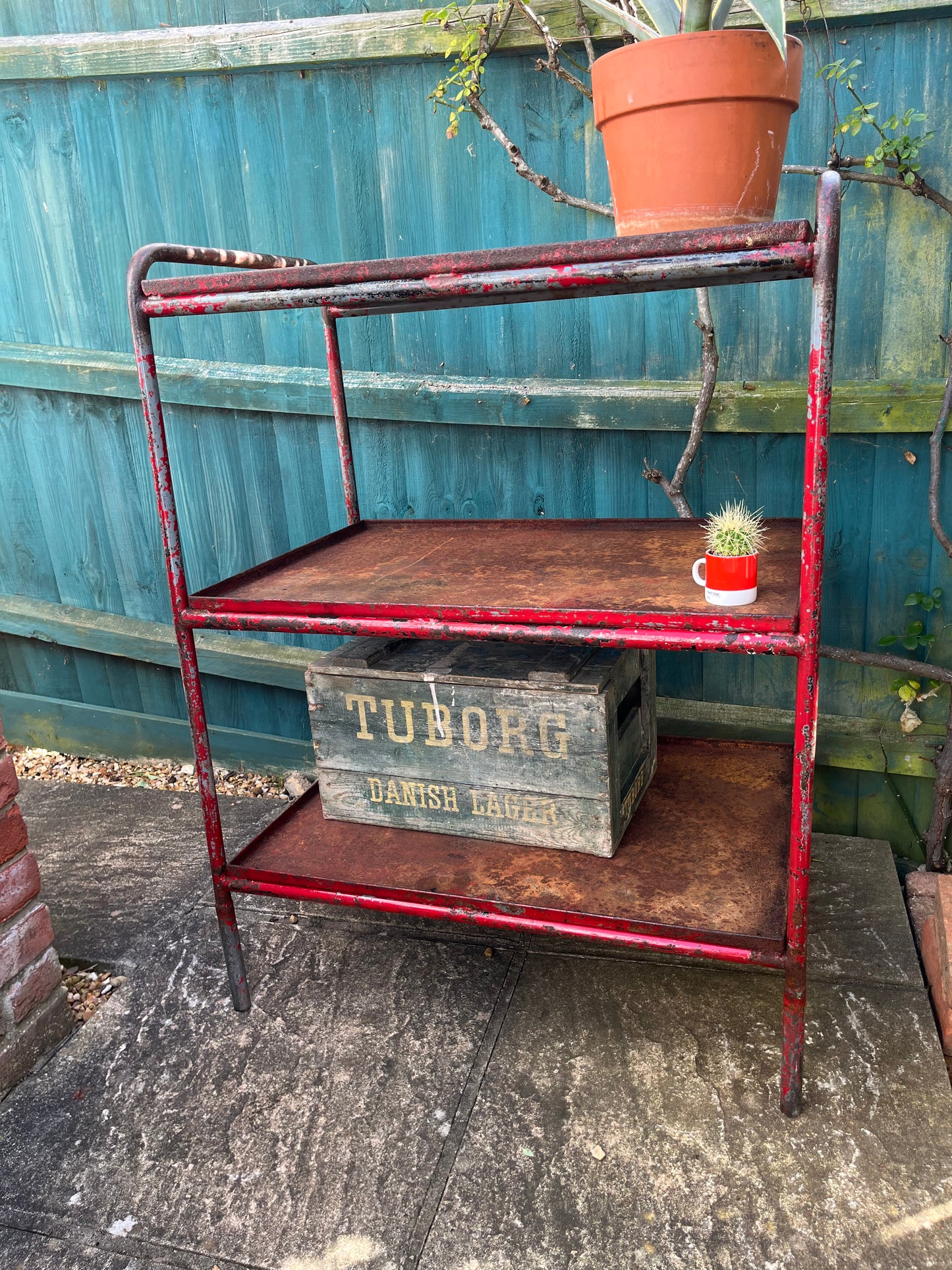 Industrial shelving unit Bauhaus style