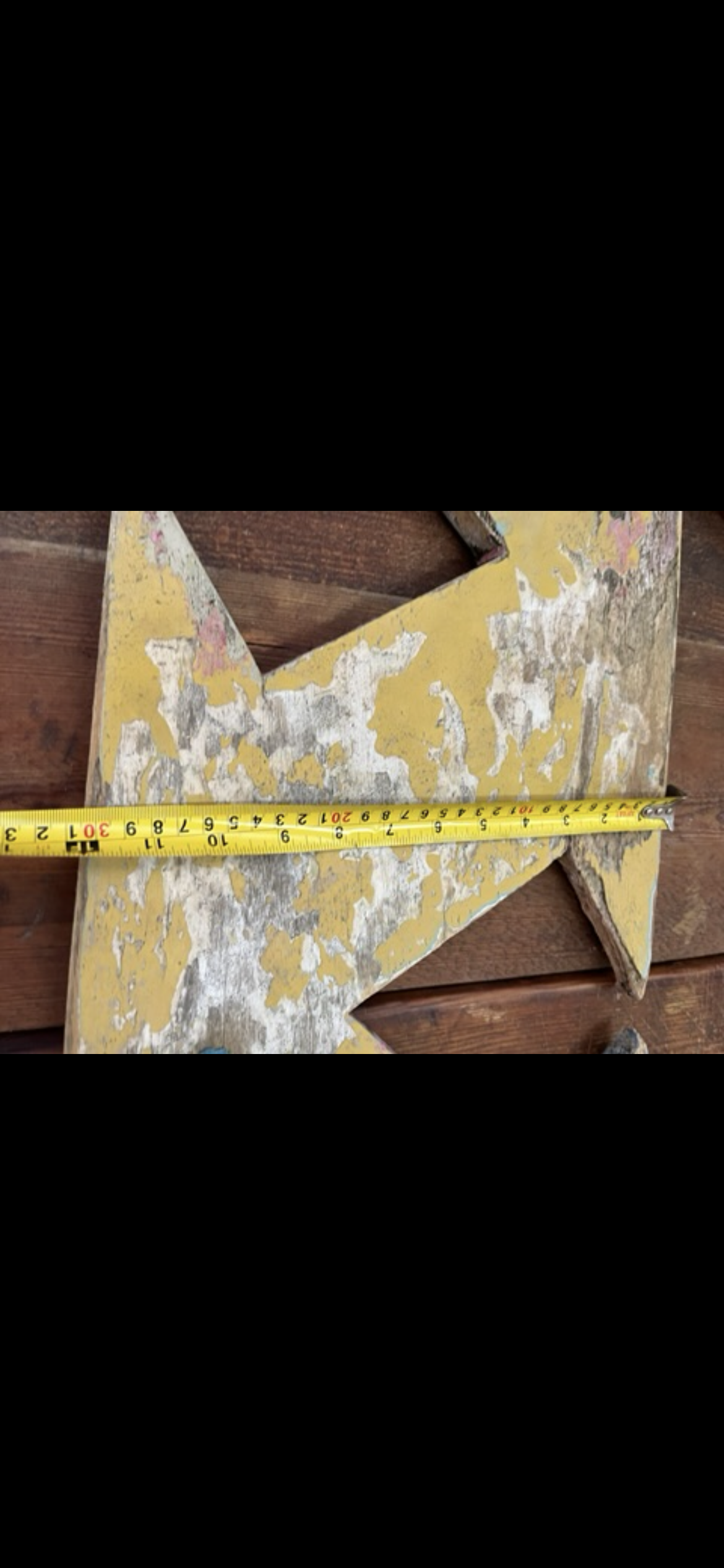 Reclaimed letter W vintage shop lettering