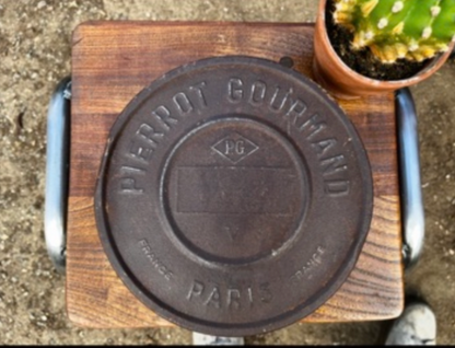 1930s french biscuit tin
