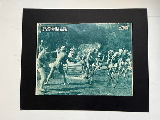 Vintage Tour de France cycling print - 1961